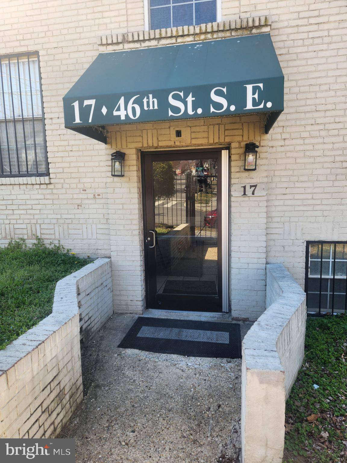 17 46TH ST SE #5, Washington, DC 20019