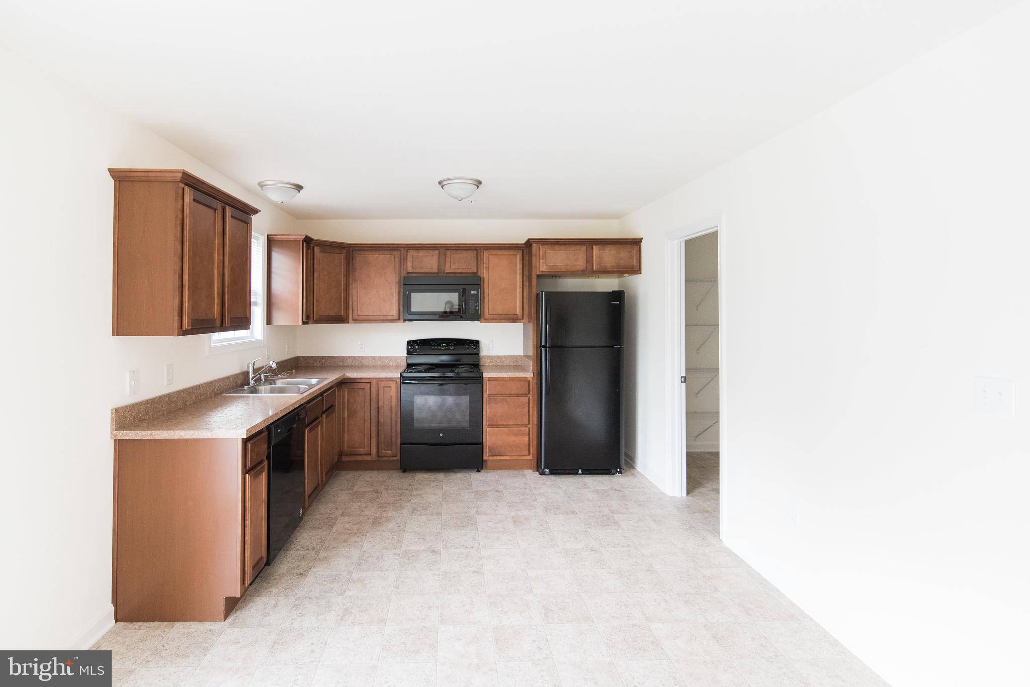 Hanover, PA 17331,116 BREEZEWOOD DRIVE
