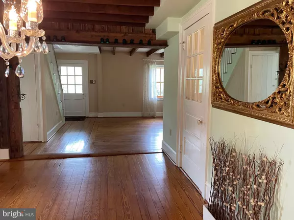 Sperryville, VA 22740,14 WATER ST