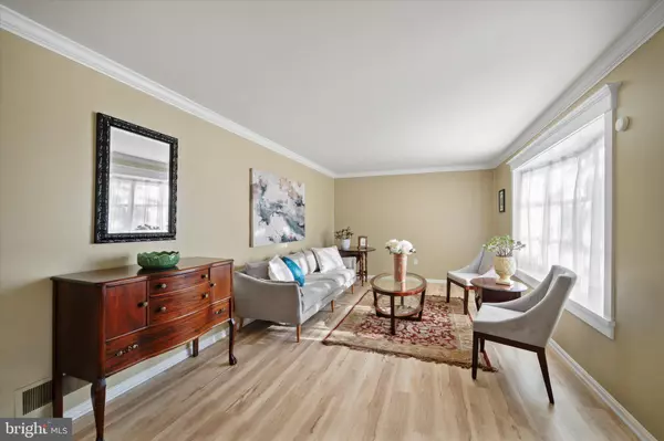 Springfield, VA 22152,8121 TRURO CT