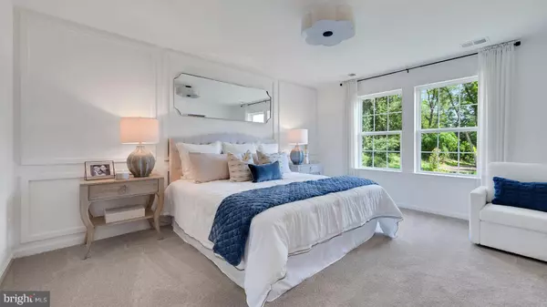 York, PA 17408,2013 PAPERBACK WAY