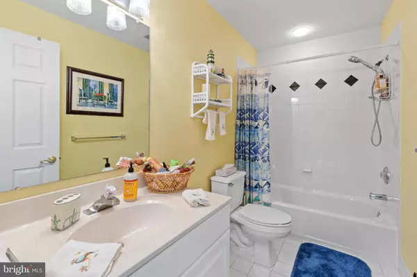 Cape May, NJ 08204,209 PITTSBURGH AVE