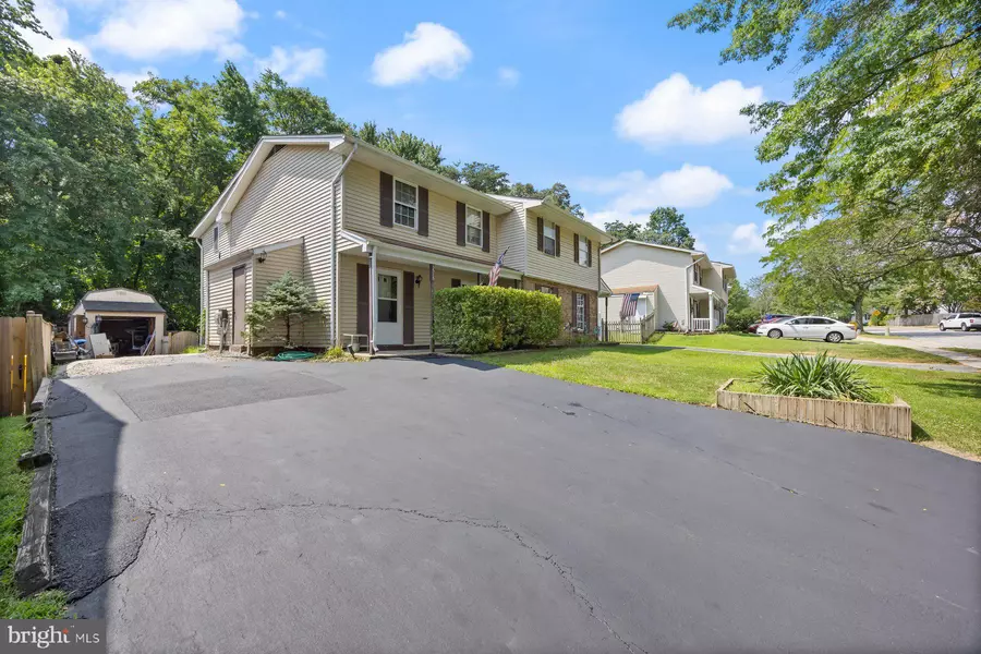 3515 OLD CROWN DR, Pasadena, MD 21122