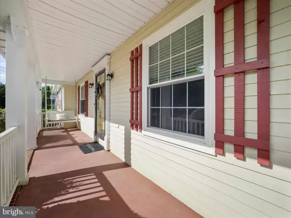 Martinsburg, WV 25405,128 DEXTER DR