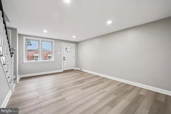 Glenolden, PA 19036,1074 CEDARWOOD RD