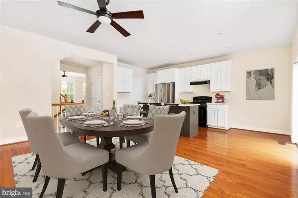 Haymarket, VA 20169,15862 MACKENZIE MANOR DR