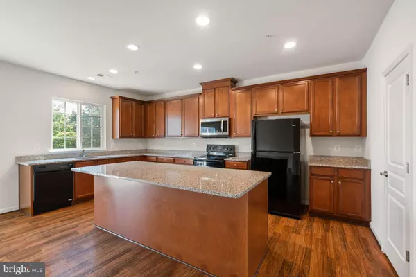 Woodbridge, VA 22191,14844 MASON CREEK CIR