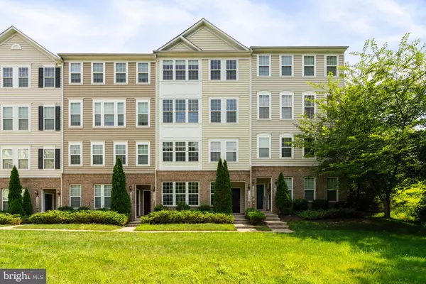 14844 MASON CREEK CIR, Woodbridge, VA 22191