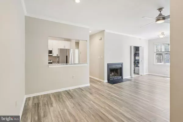 Odenton, MD 21113,608 ROLLING HILL WALK #201