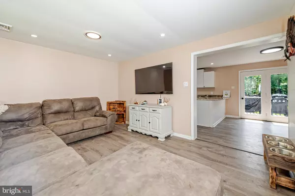 Mays Landing, NJ 08330,6248 SPRUCE ST