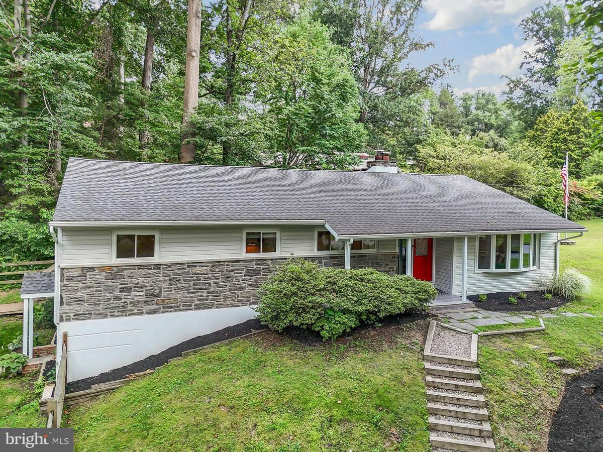 Media, PA 19063,1227 HUNT CLUB LN