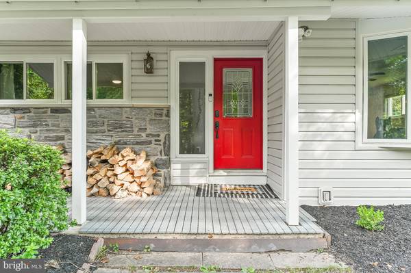 Media, PA 19063,1227 HUNT CLUB LN