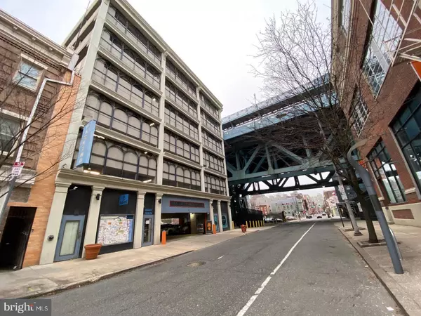 Philadelphia, PA 19106,231-235 N 2ND ST #229