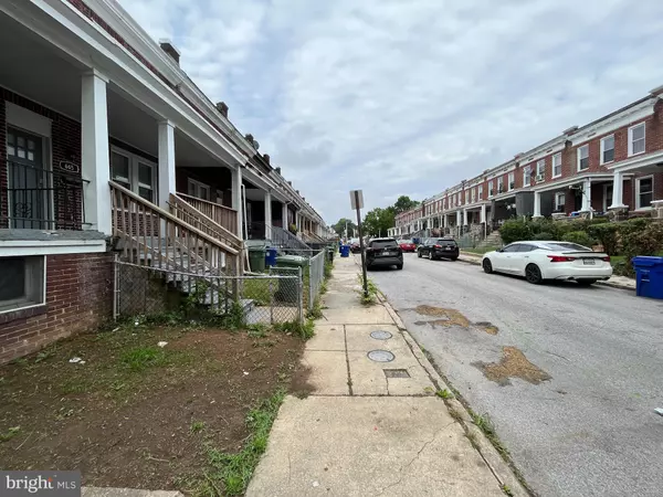Baltimore, MD 21218,667 DUMBARTON AVE