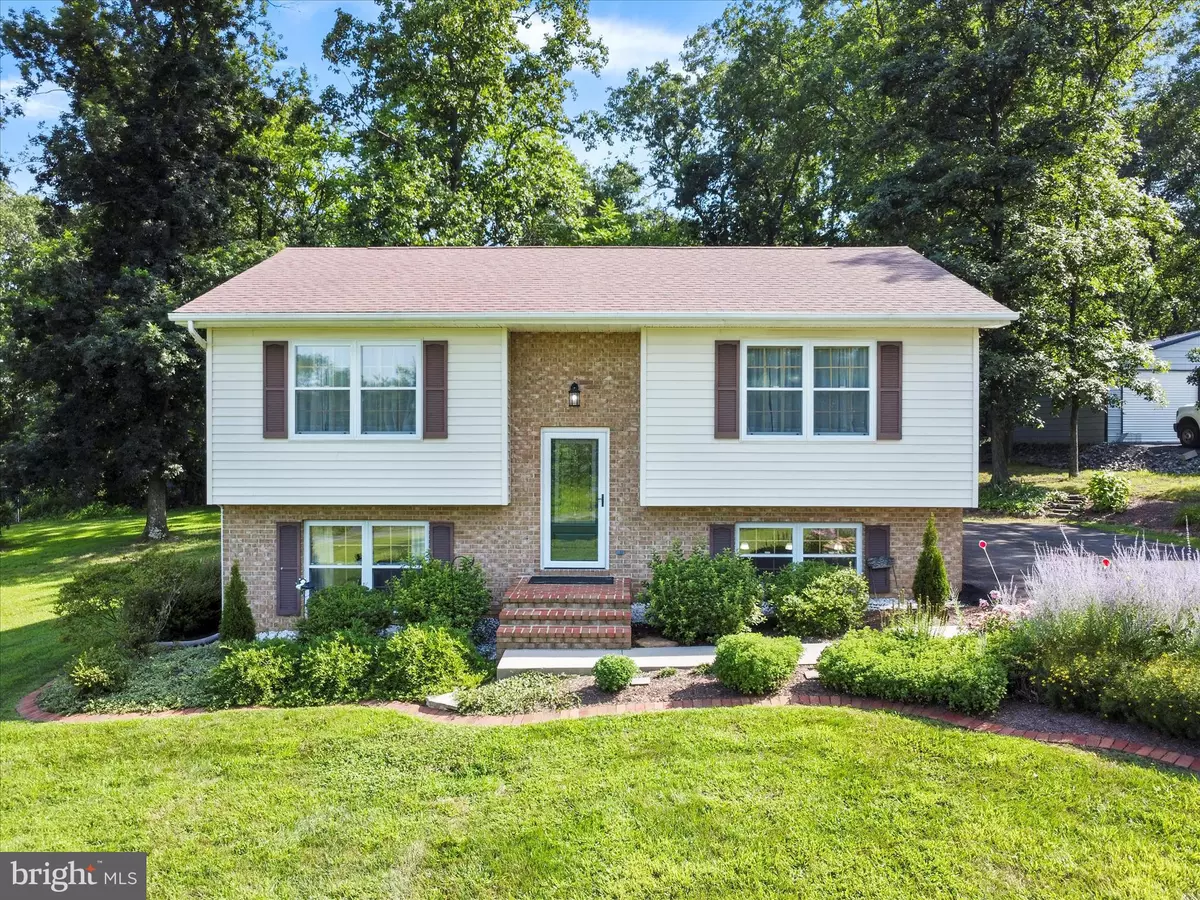 Martinsburg, WV 25403,291 NEEDMORE RD