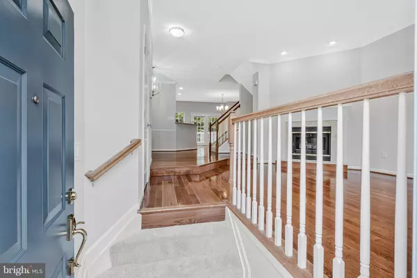 Reston, VA 20190,12033 EDGEMERE CIR