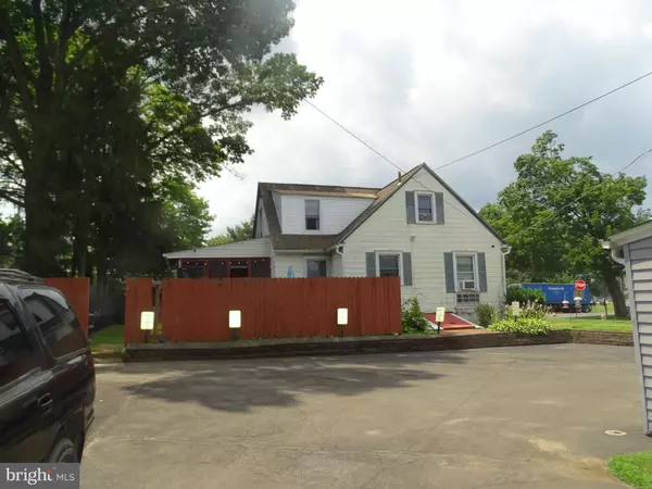 Feasterville Trevose, PA 19053,131 W STREET RD W