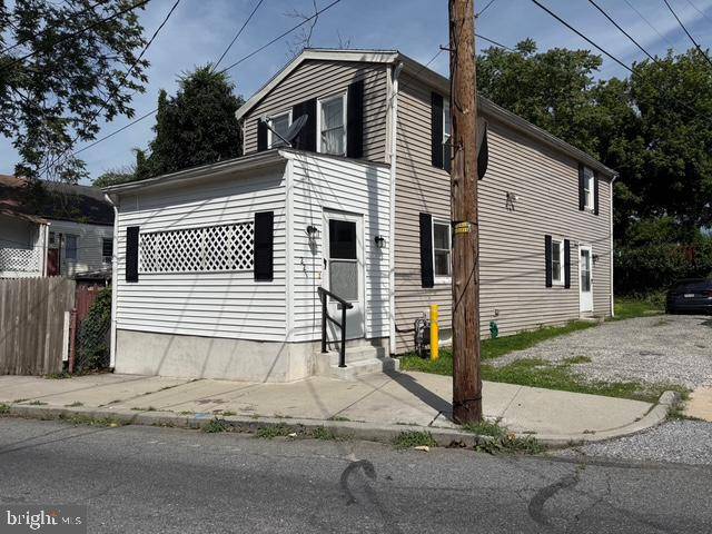 221 KINGS MILL RD, York, PA 17401