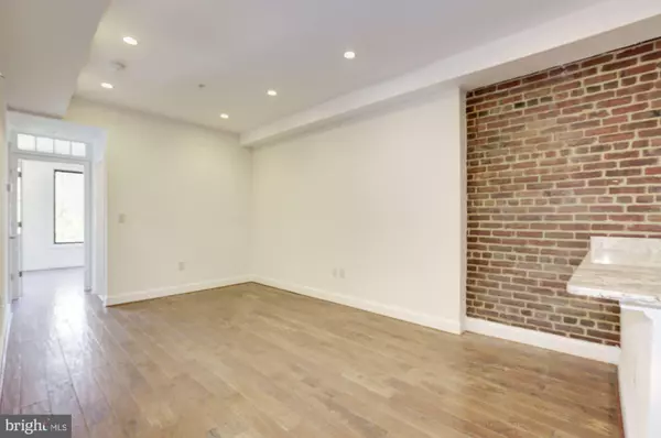 Washington, DC 20002,335 H ST NE