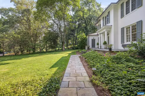 Charlottesville, VA 22903,1204 BLUE RIDGE RD