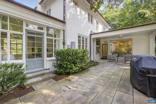 Charlottesville, VA 22903,1204 BLUE RIDGE RD