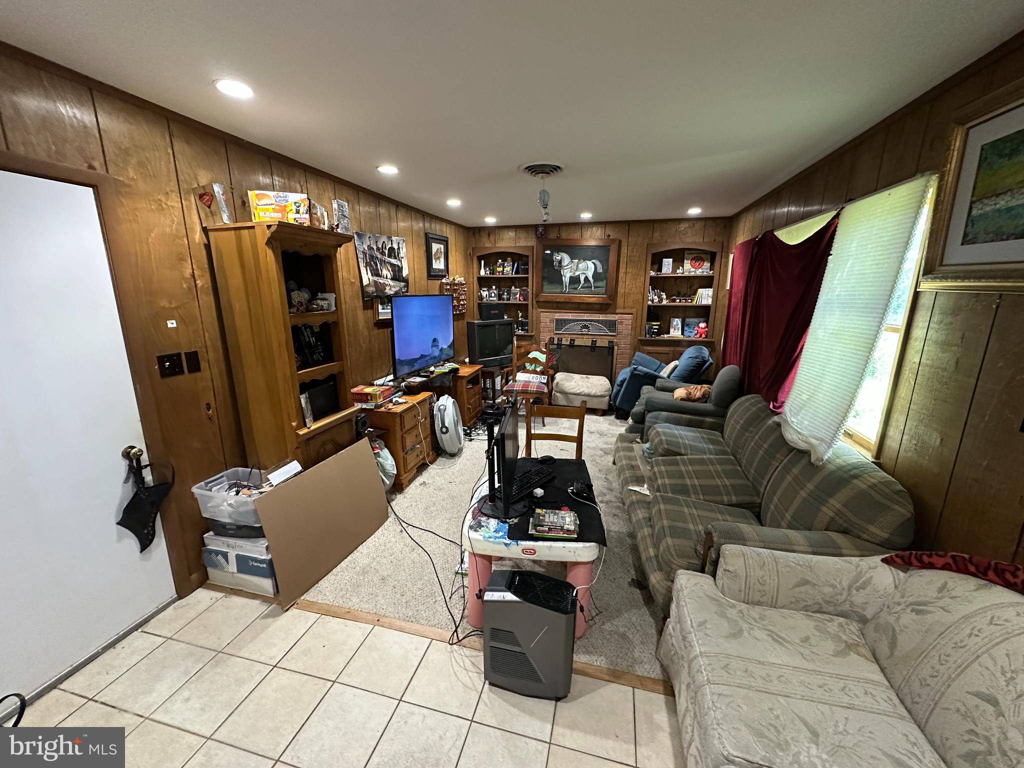 Chambersburg, PA 17202,296 OVERHILL DRIVE