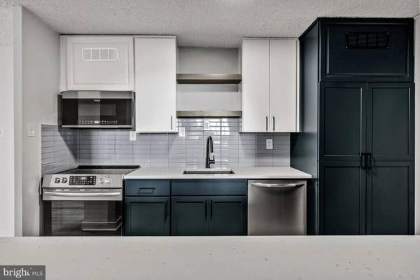 Philadelphia, PA 19102,1500 LOCUST ST #2B-4108