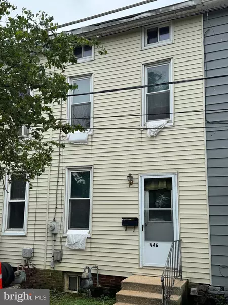 446 WALLACE ST, York, PA 17403