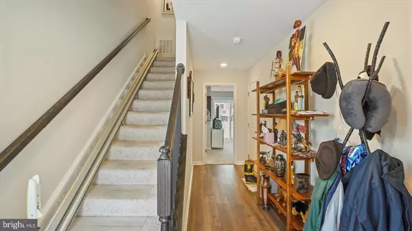 Rosedale, MD 21237,5085 SILVER OAK DR