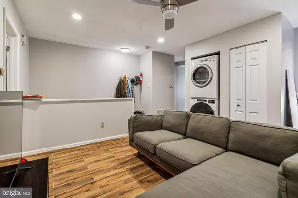 Philadelphia, PA 19147,1007 DICKINSON ST #2