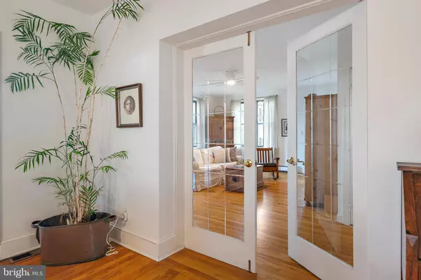 Annapolis, MD 21401,637 CHASE ST