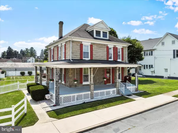 Waynesboro, PA 17268,118 W FIFTH STREET