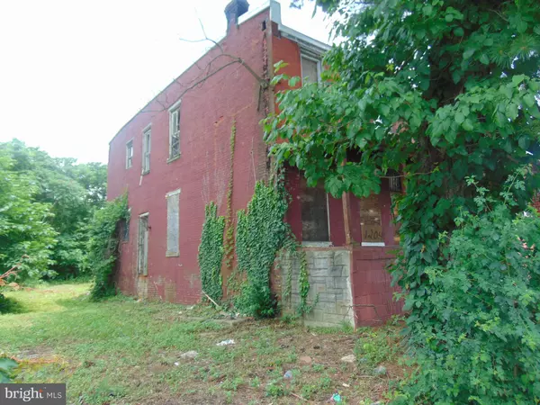 Camden, NJ 08105,1204 N 32ND ST