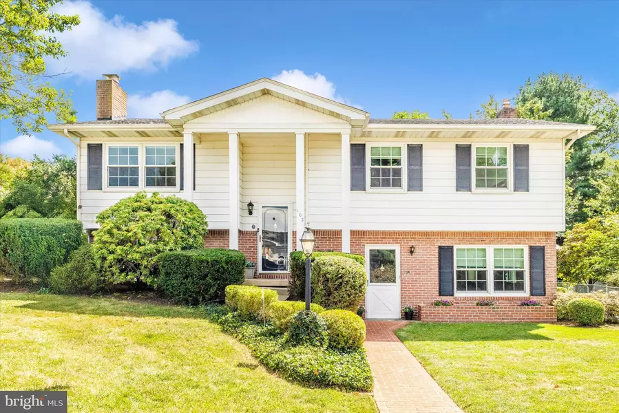 102 LARCH LN, Middletown, MD 21769