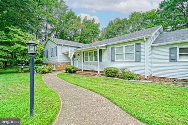 Seaford, DE 19973,914 MIDWAY LN