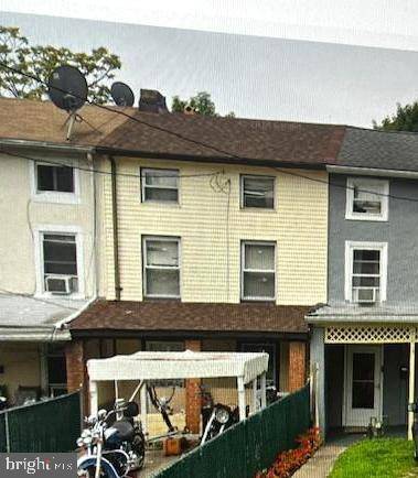 68 BLANCHARD RD, Drexel Hill, PA 19026