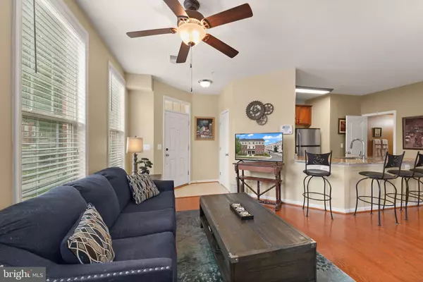 Leesburg, VA 20176,19441 PROMENADE DR