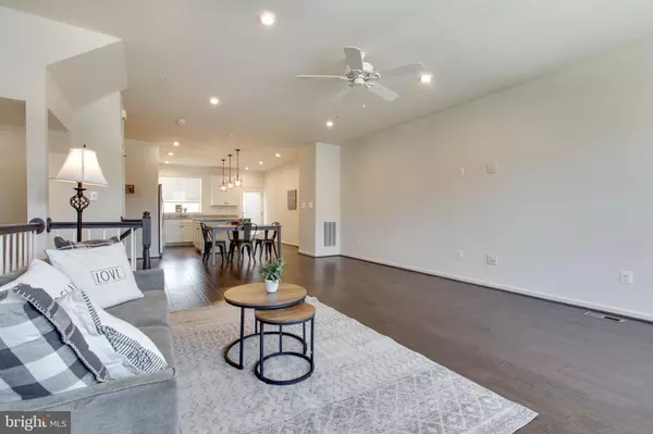 Hanover, MD 21076,3058 BRETONS RIDGE WAY