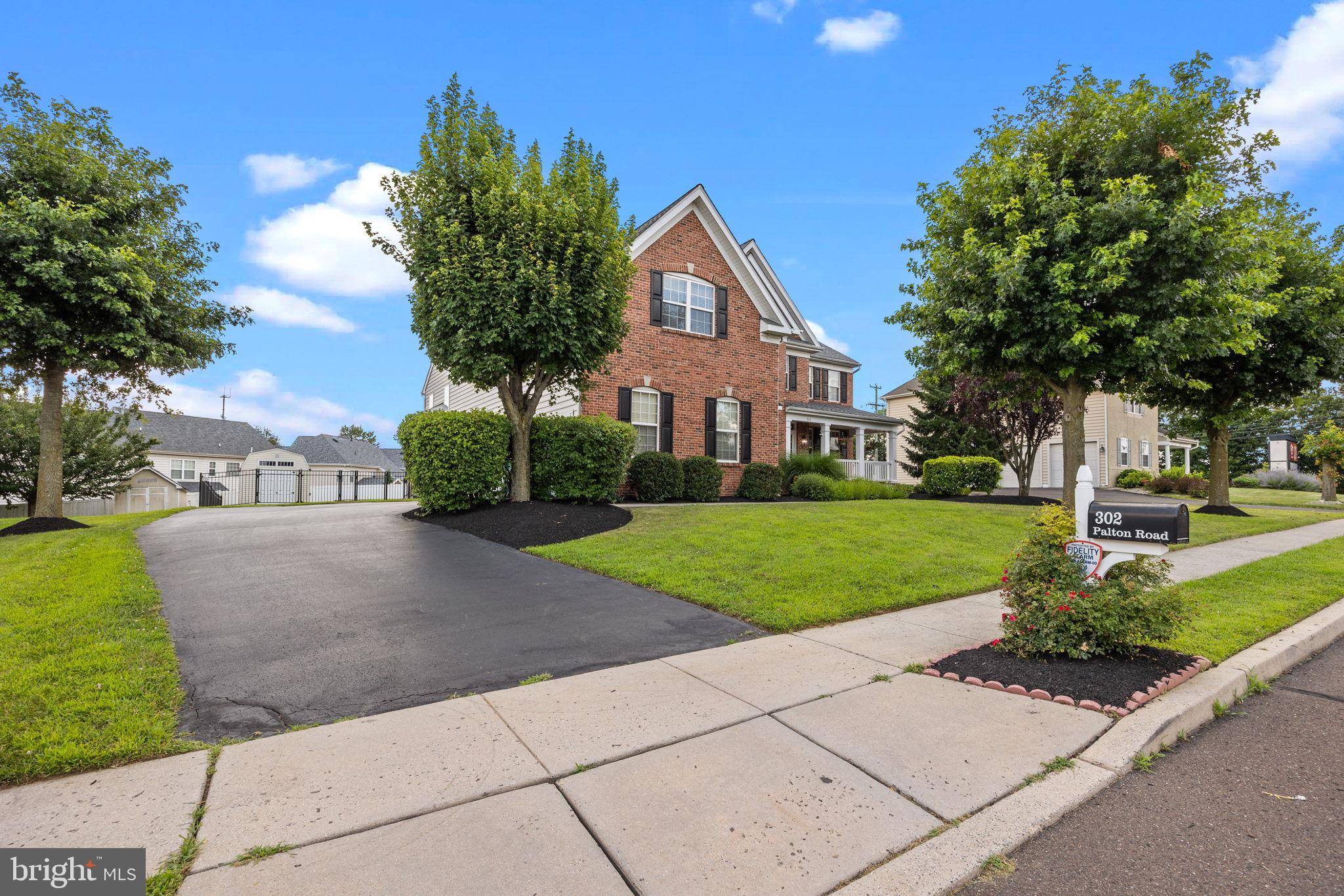 Bensalem, PA 19020,302 PALTON RD