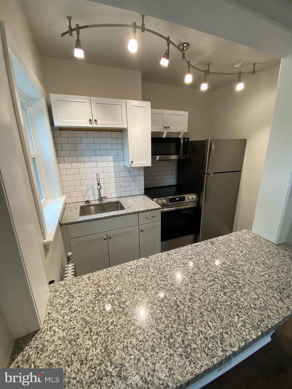 Pottstown, PA 19464,63 KING ST #4