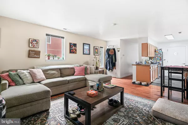 Philadelphia, PA 19122,1811 N SHERIDAN ST