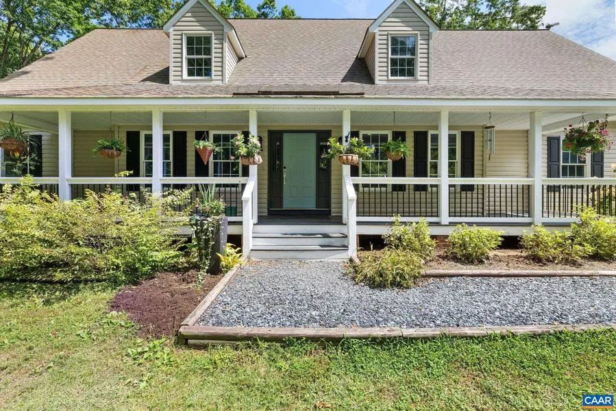 361 FOSTER TRL, Louisa, VA 23093