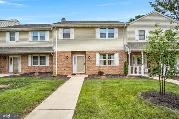 9 GARLAND CT, Carlisle, PA 17013