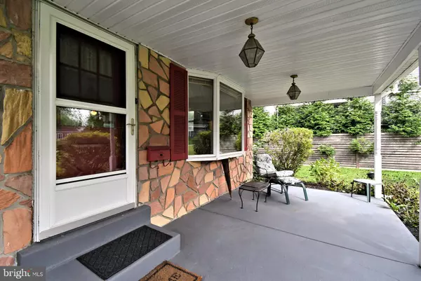 Plymouth Meeting, PA 19462,4 ARTHURS CT