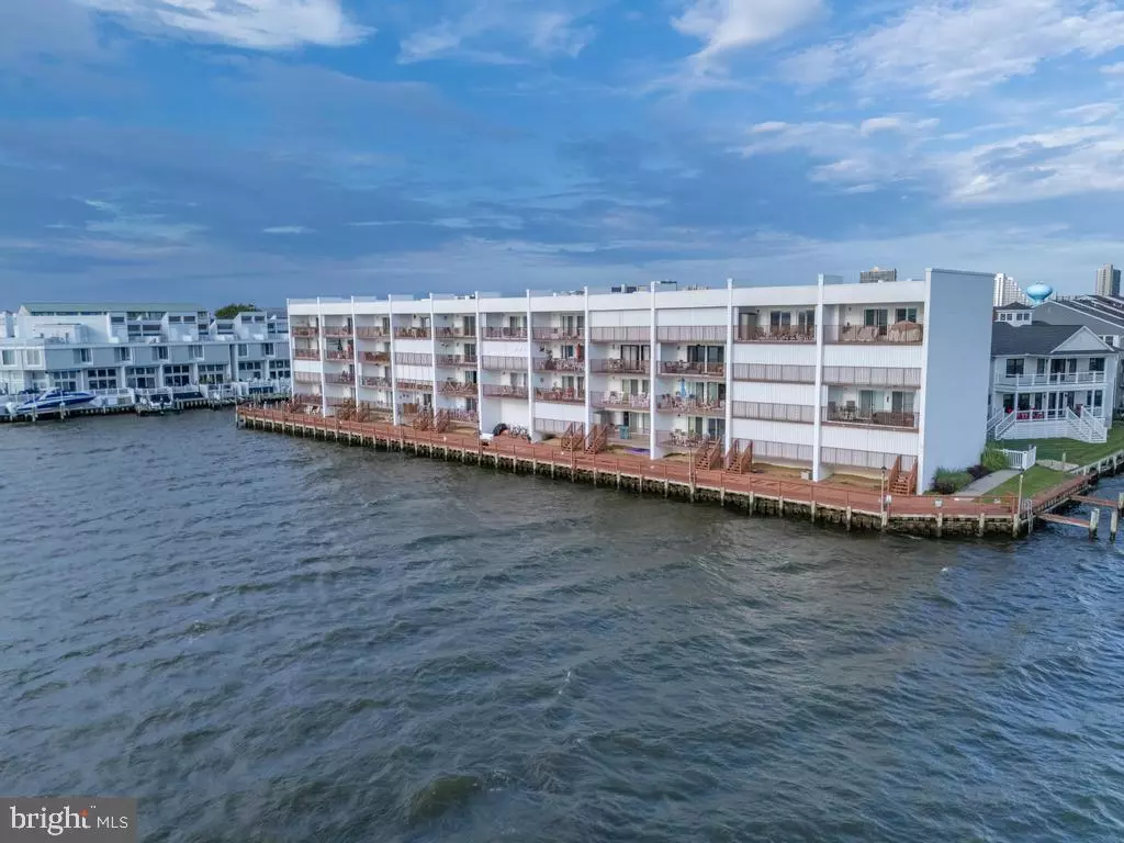 Ocean City, MD 21842,745 MOORING RD #210