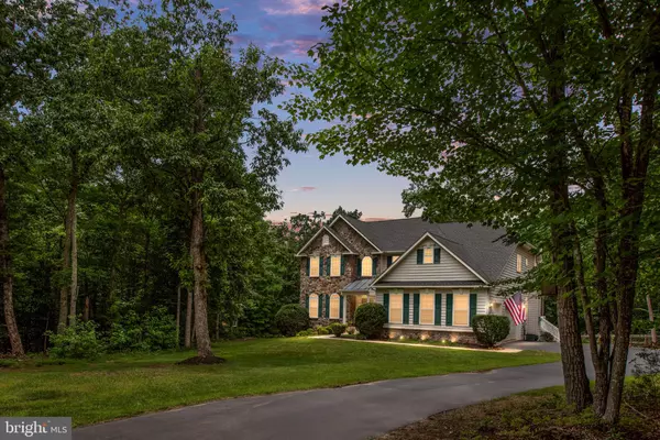 564 GENTLE BREEZE CIR, Fredericksburg, VA 22406