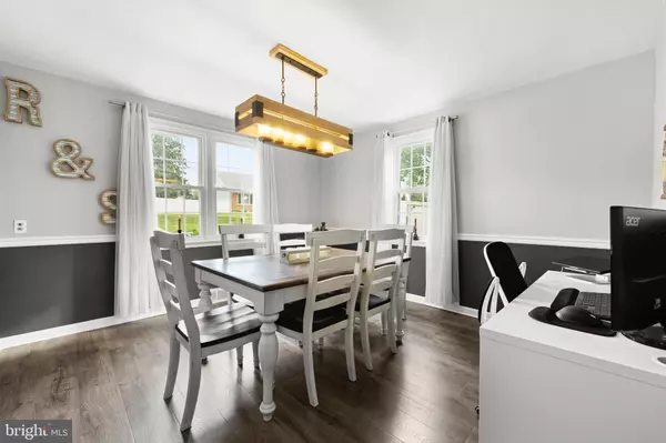 Philadelphia, PA 19116,511 SMITHFIELD AVE