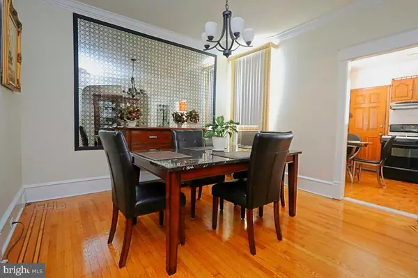 Philadelphia, PA 19131,5376 MORSE ST