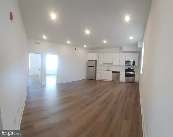 Philadelphia, PA 19144,6202-4 GERMANTOWN AVE #3R