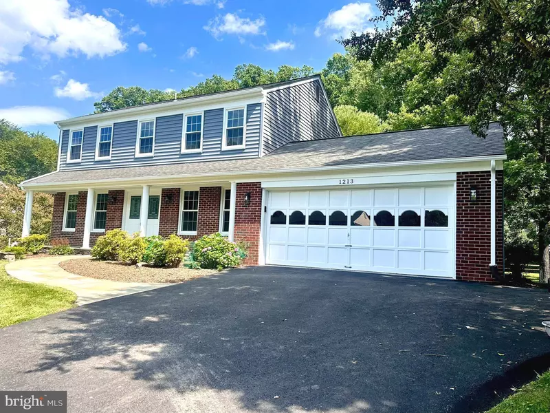 1213 FORESTVILLE DR, Great Falls, VA 22066